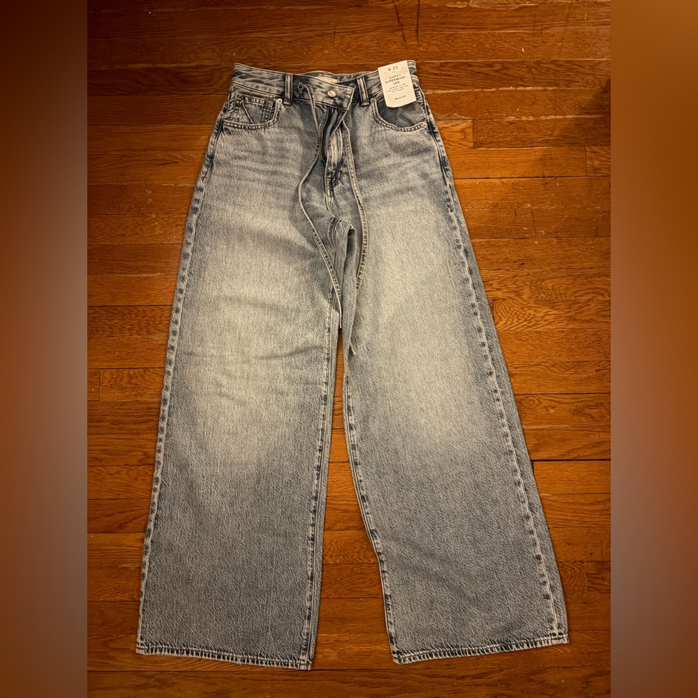 Madewell Curvy Superwide-Leg Jeans in Denim Blue